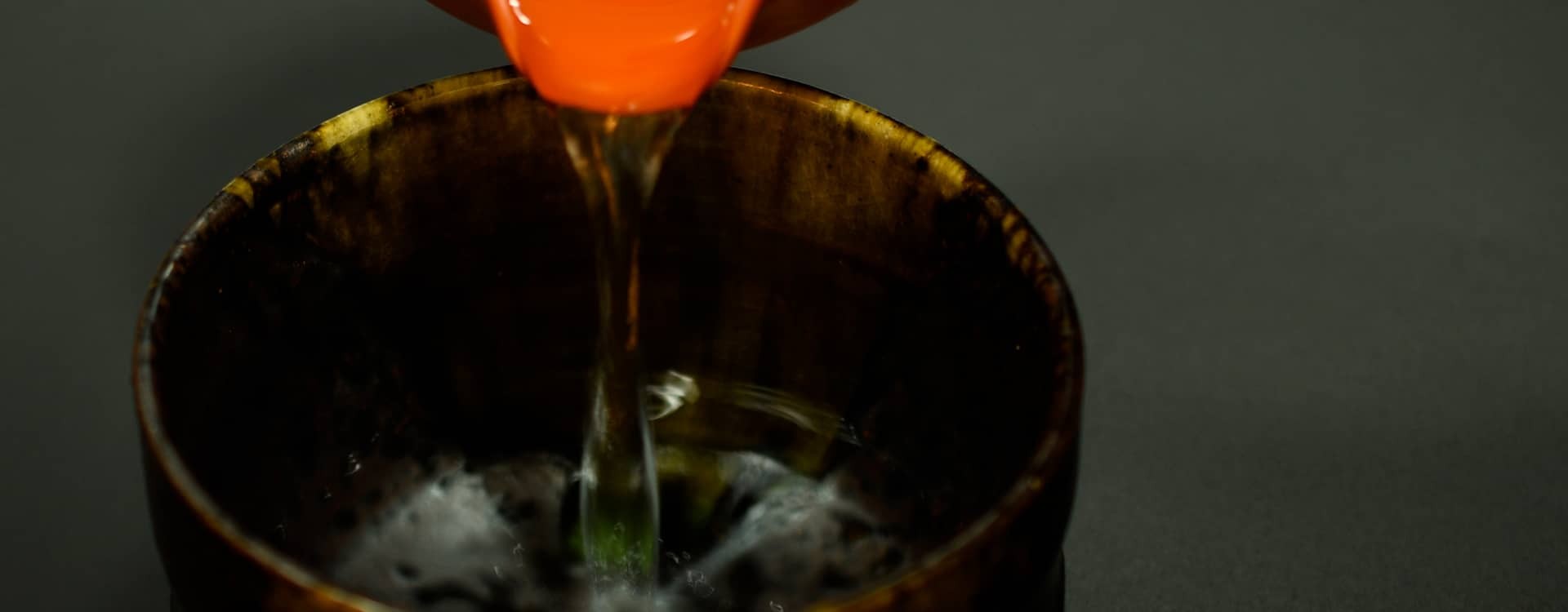 Tajemství vody: Základ dokonalého šálku zeleného čaje